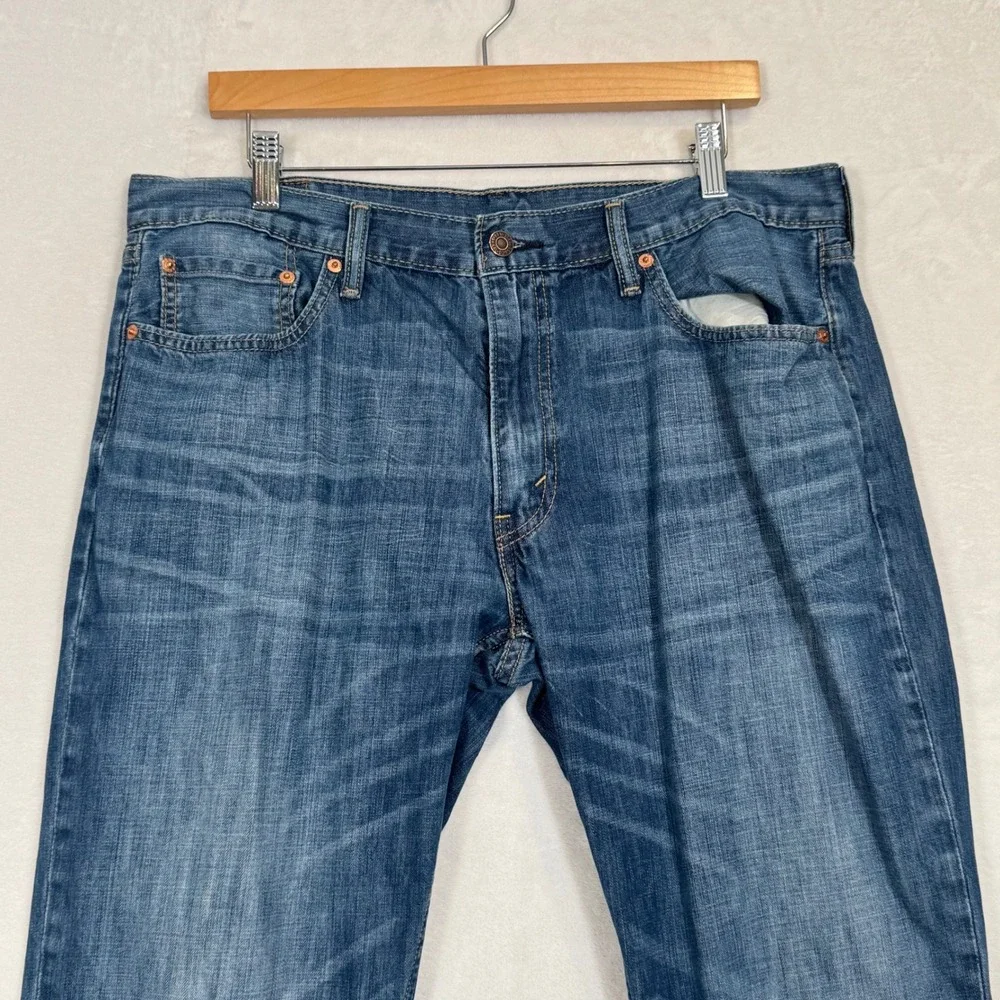Levis levi 559